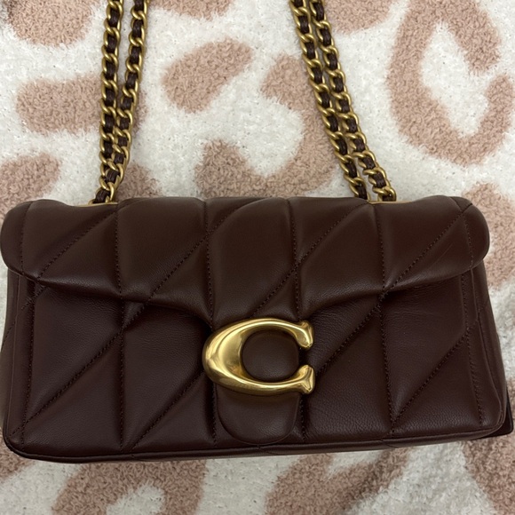 Quilted Tabby 20 in Maple - Picture 2 of 11